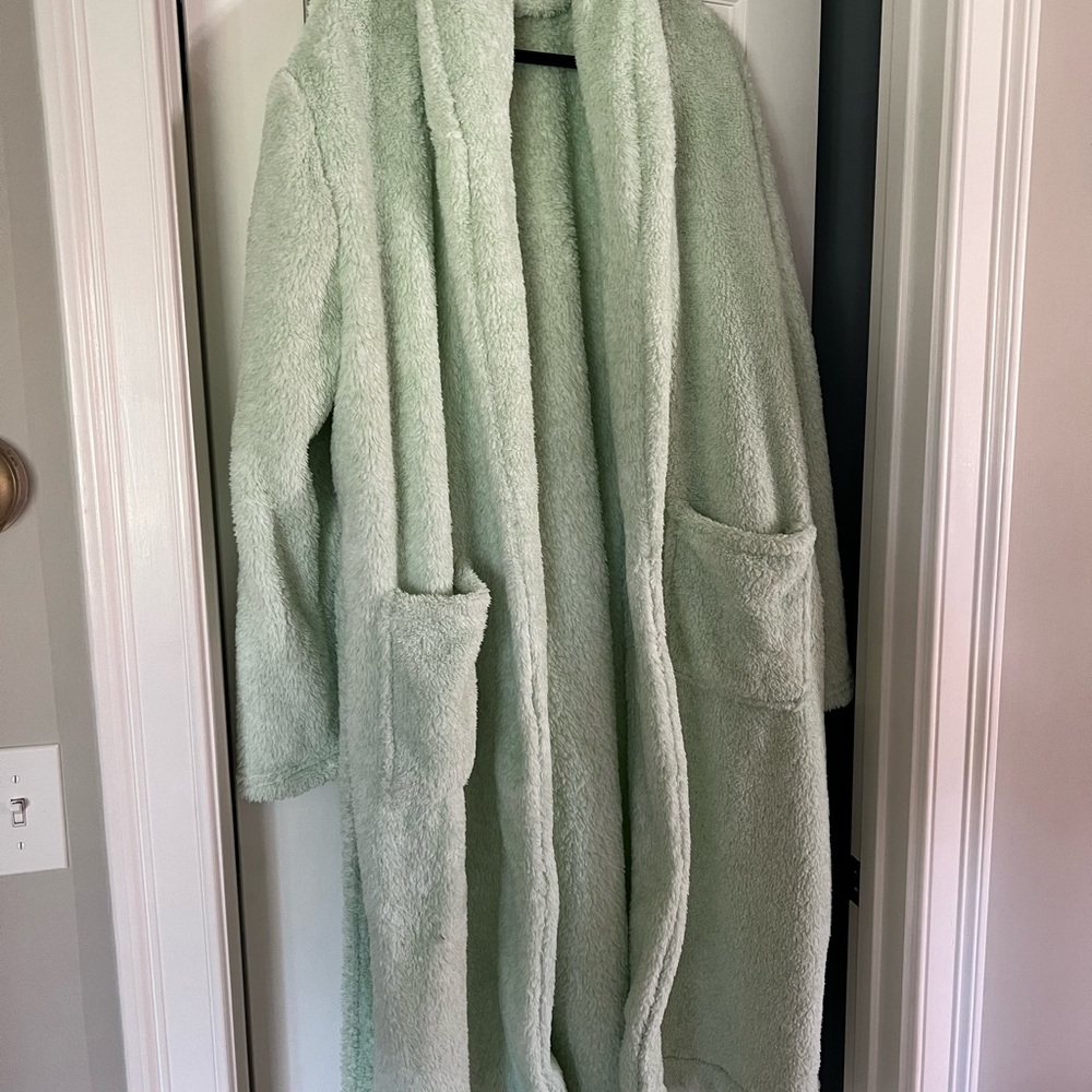 Cozy Mint Green Papinelle Robe
